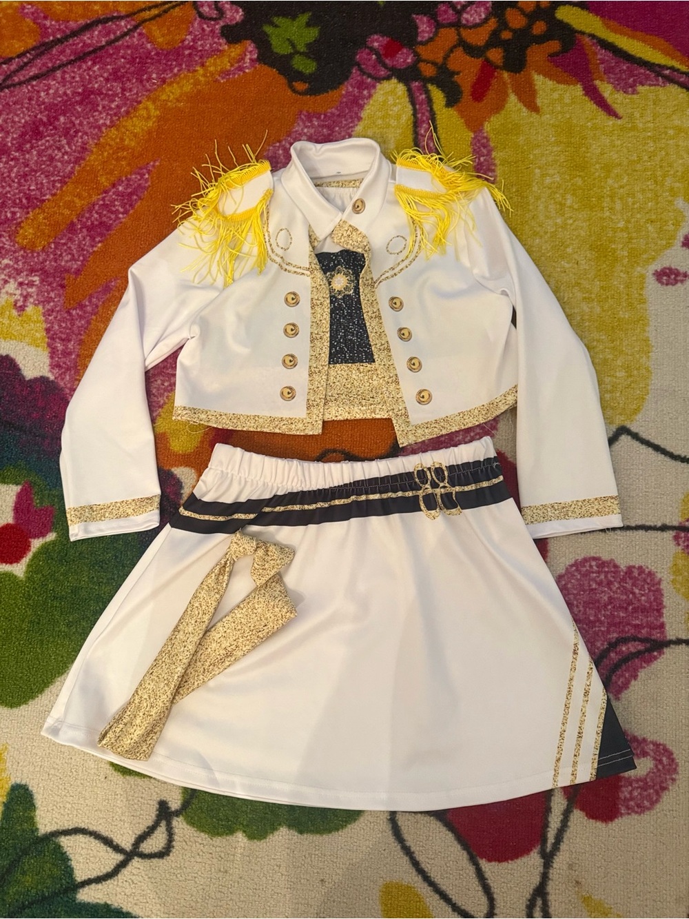 K-Pop demon hunters costume